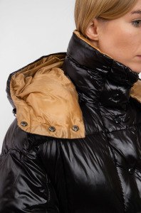 Moncler Пуховик