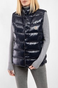 Moncler Жилет