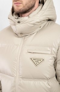 Prada Пуховик