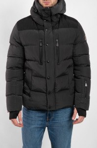 Moncler Пуховик