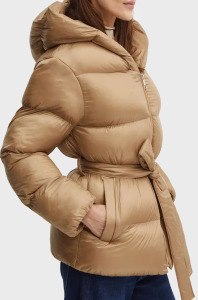 Hugo Boss Пуховик