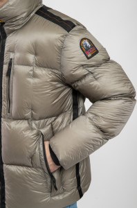 Parajumpers Пуховик