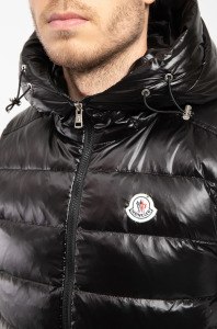 Moncler Жилет