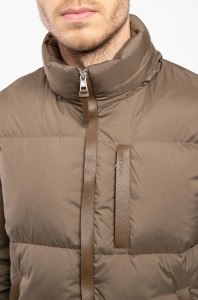 Moncler Пуховик