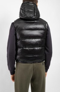 Moncler Жилет