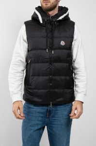 Moncler Жилет