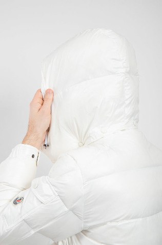 Moncler Пуховик