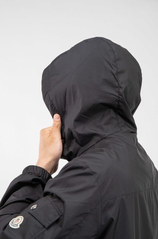 Moncler Куртка