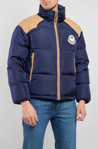 Moncler Пуховик