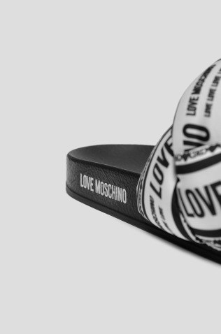 Moschino Шлепанцы