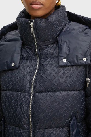 Hugo Boss Пуховик