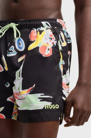 Hugo Boss Пляжные шорты