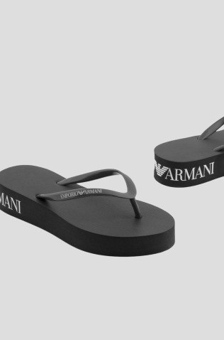 Armani Шлепанцы