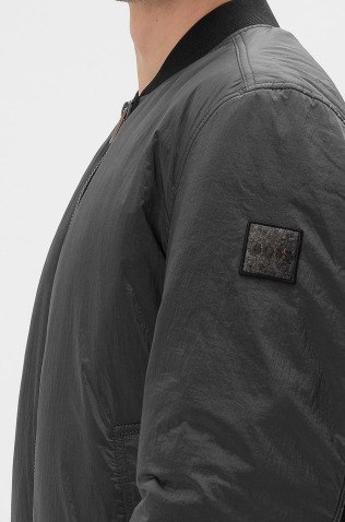 Hugo Boss Бомбер