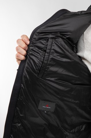 Peuterey Пуховик