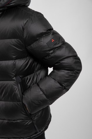 Peuterey Пуховик