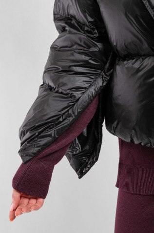 Moncler Пуховик