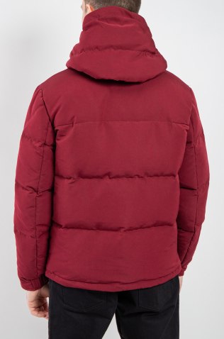 Moncler Пуховик