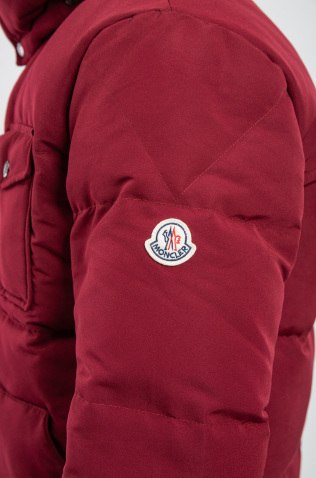 Moncler Пуховик