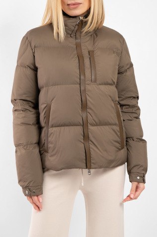 Moncler Пуховик