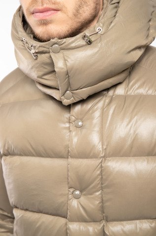 Moncler Пуховик