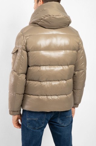 Moncler Пуховик