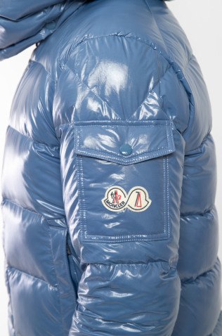 Moncler Пуховик