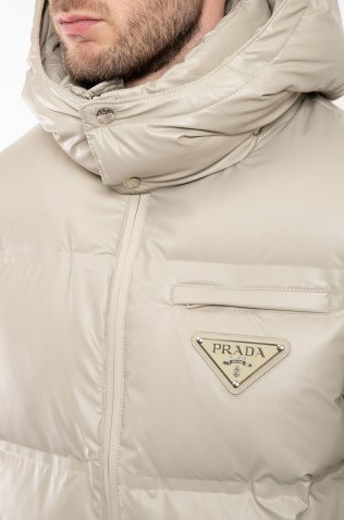 Prada Пуховик