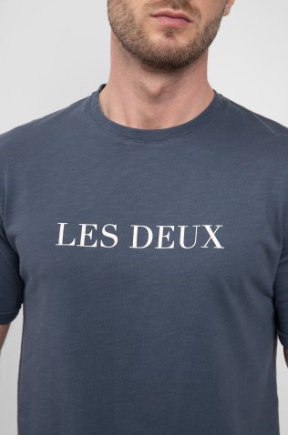 Les Deux Футболка